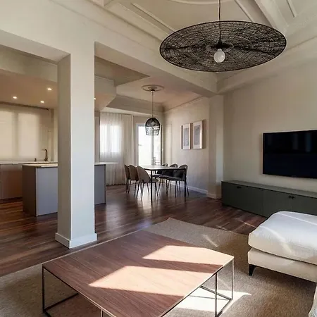 Elegante Con 3 Letti A Apartmán